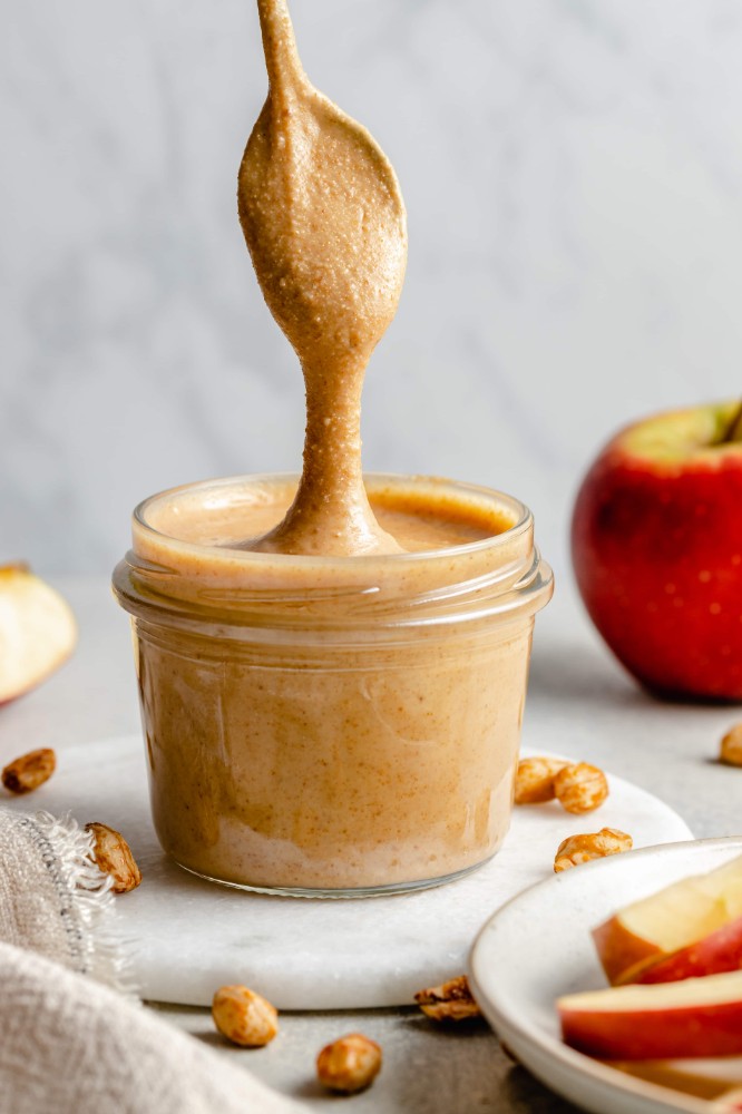 Homemade Peanut Butter