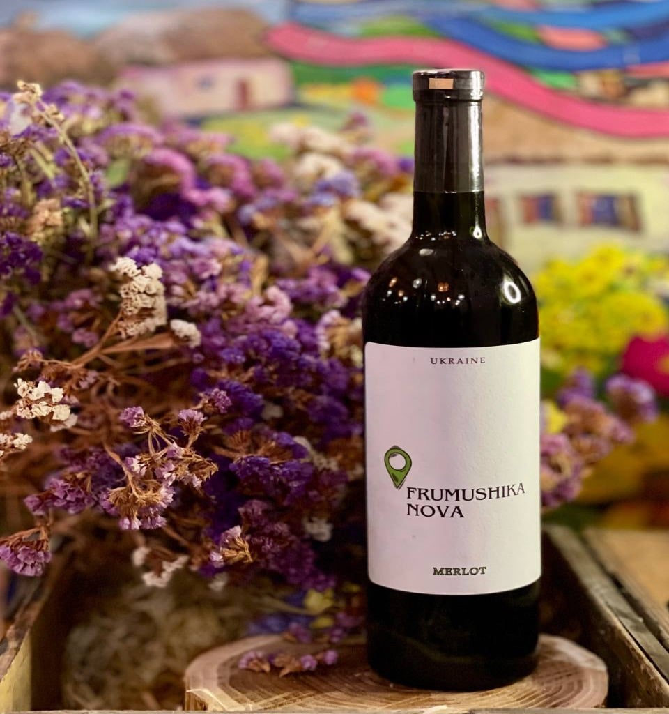 Вино столове. Frumushika Nova. Merlot