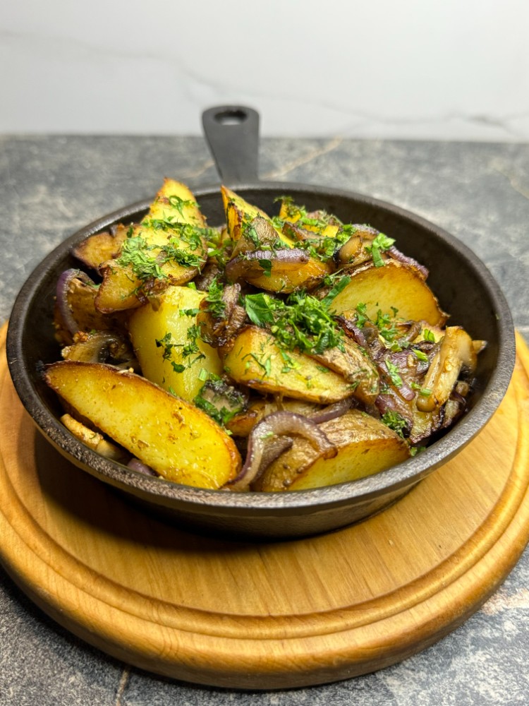 Картопля з грибами