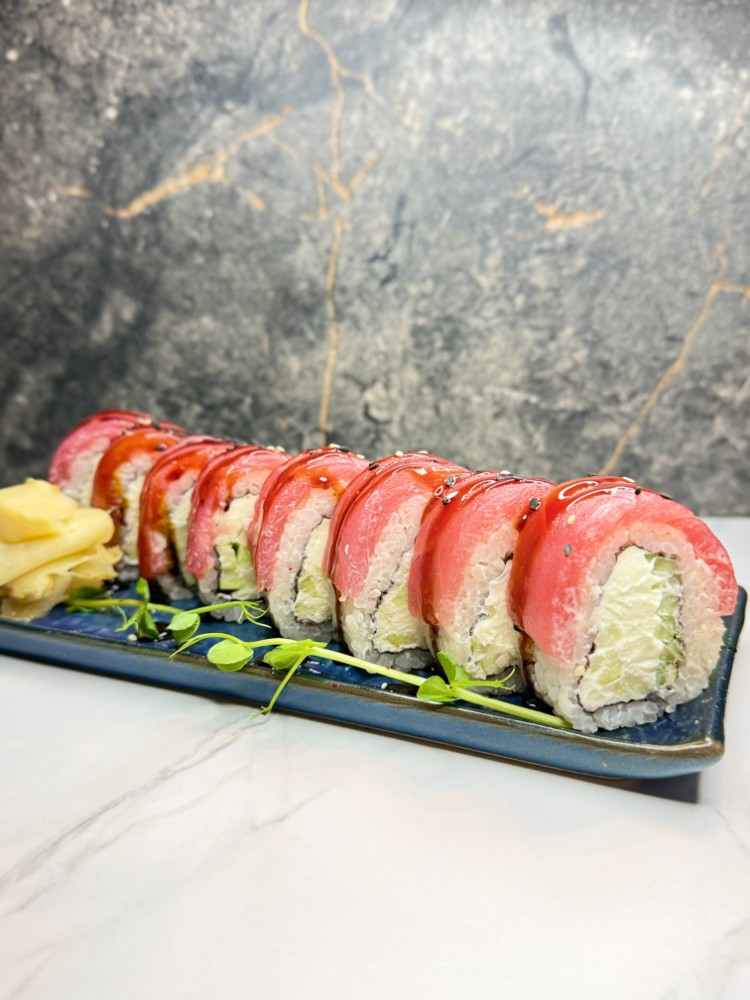 Рол Філадельфія з тунцем