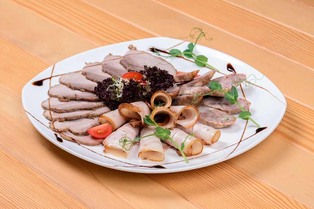 Мясна тарілка 240гр