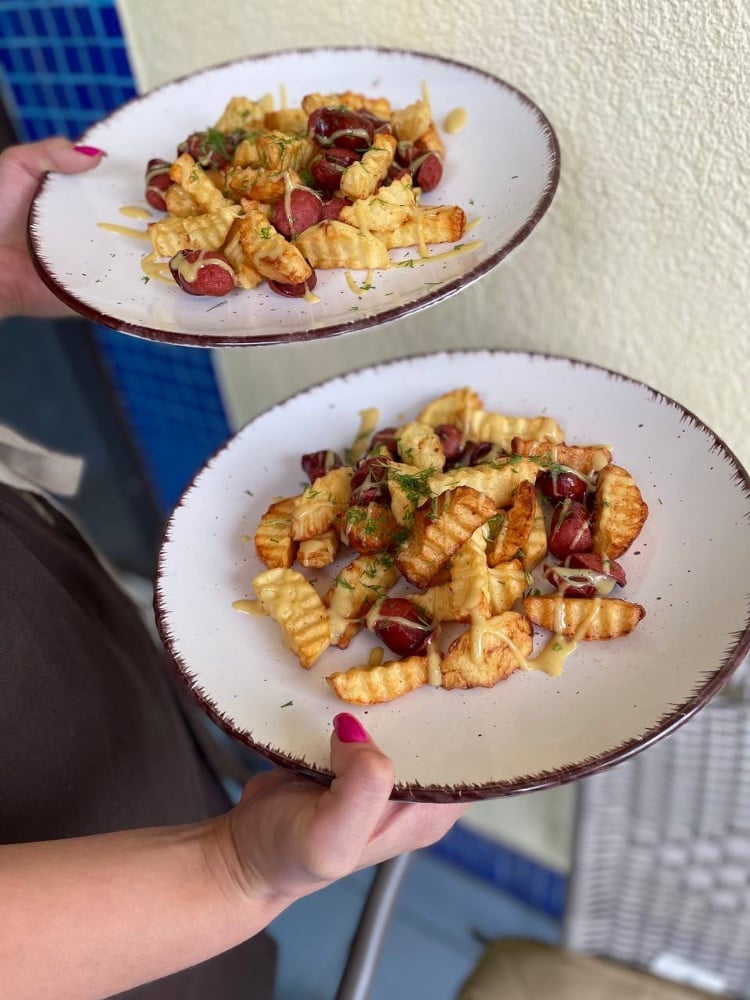 Епічна Картопля з соусом