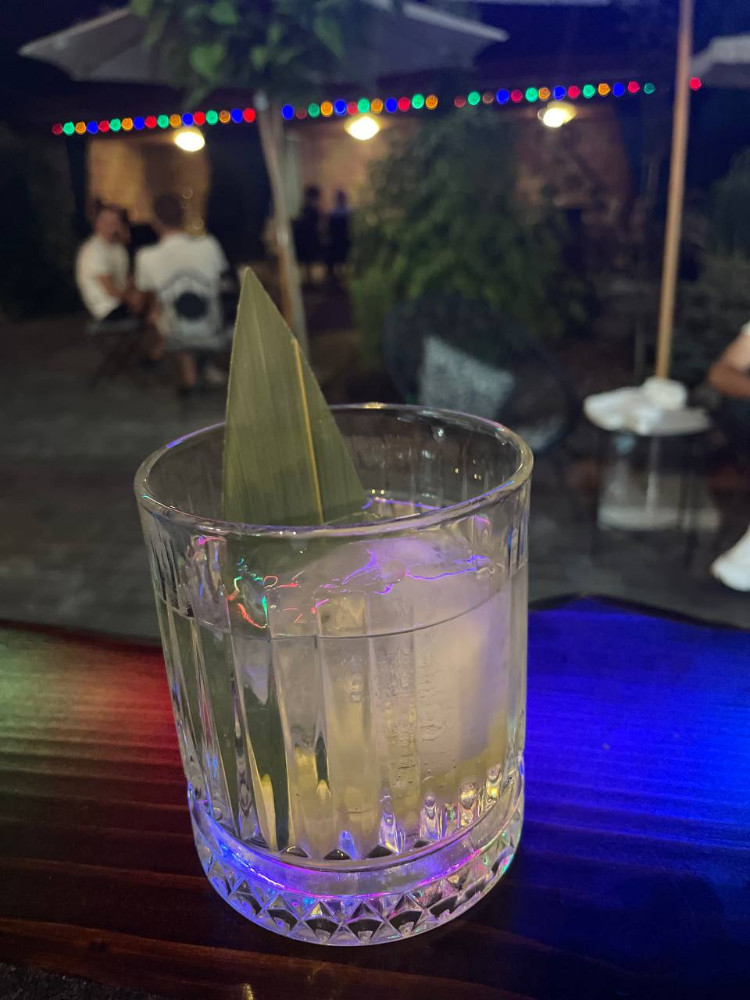 Коктейль "GIN TONIC"
