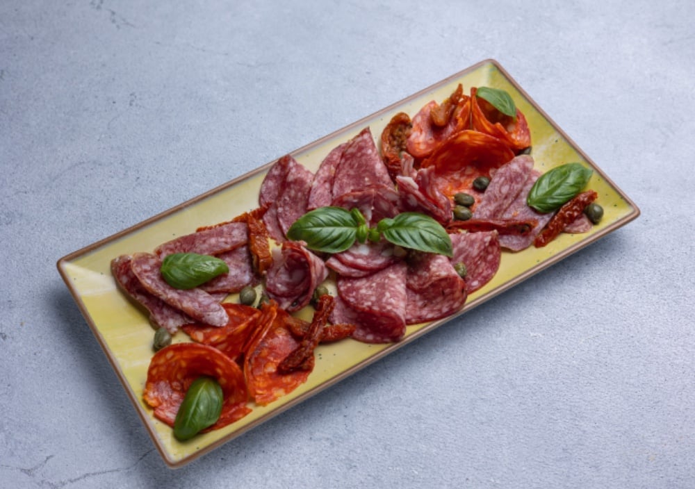 Мʼясні італійські  делікатеси