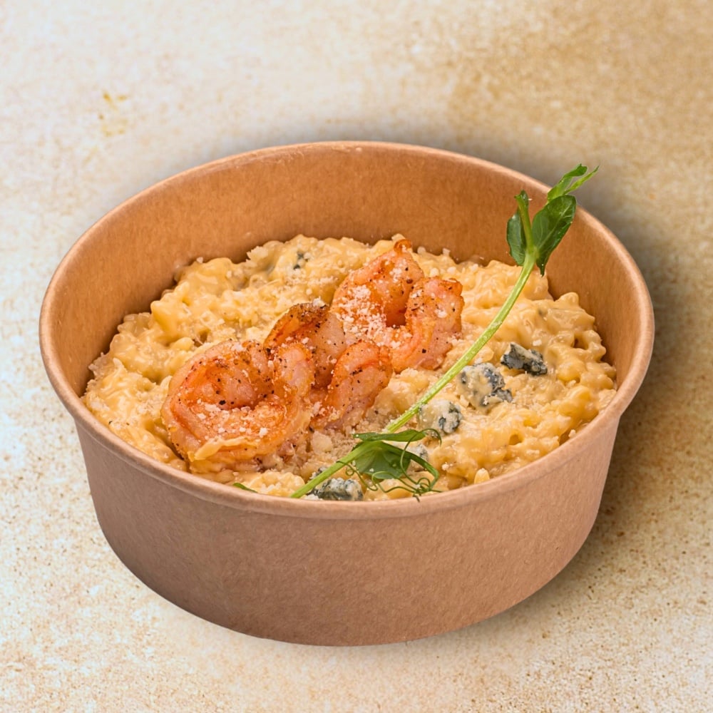 Ситний боул: Різотто сирне з креветками