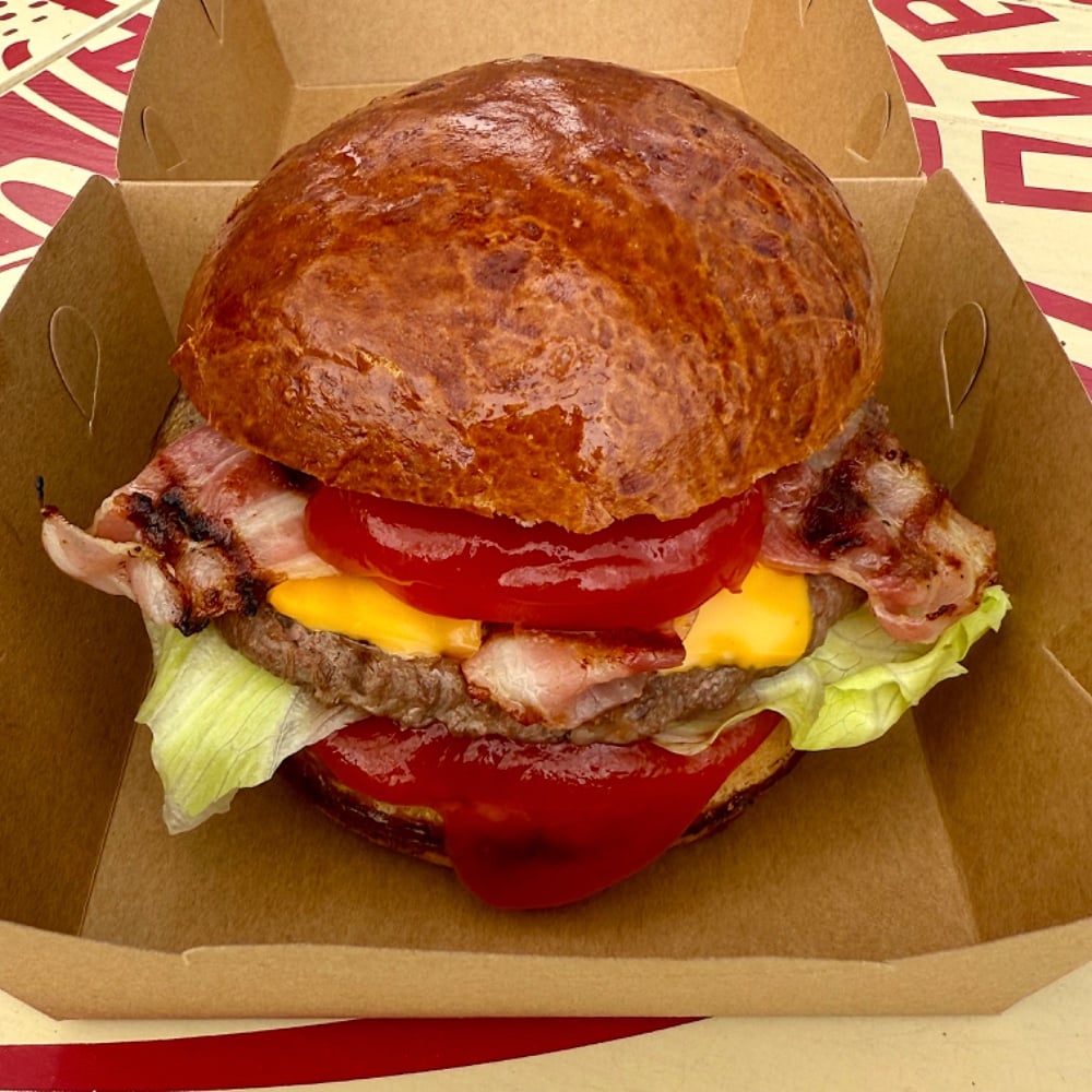 Реально Беконовий Бургер