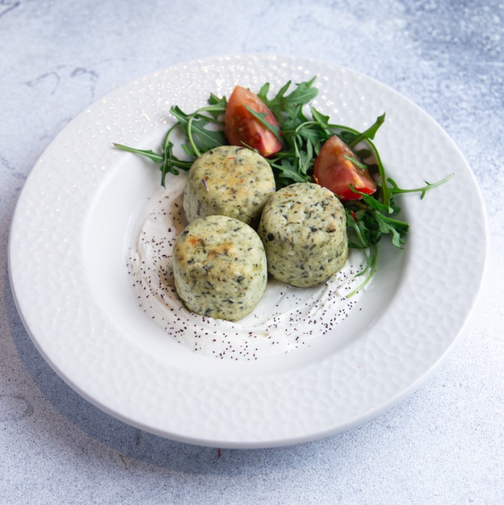 Шпинатні сирнички з крем-фетою