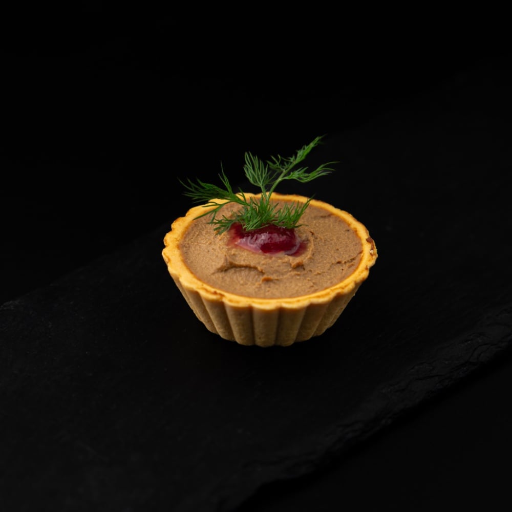 Тарталетка з паштетом і клюквеним соусом 25г