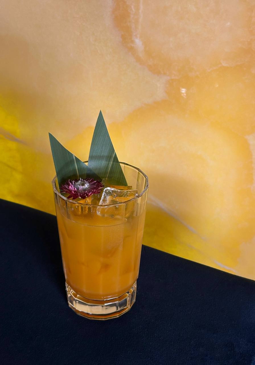 Коктейль Mango colada