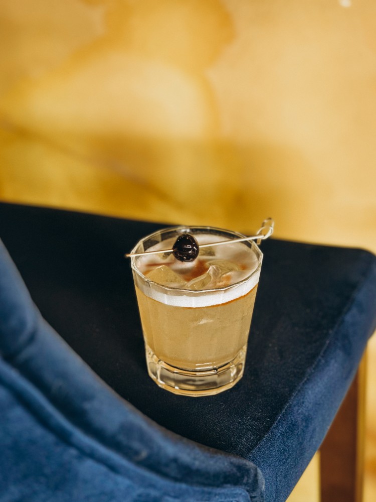 Коктейль Amaretto sour