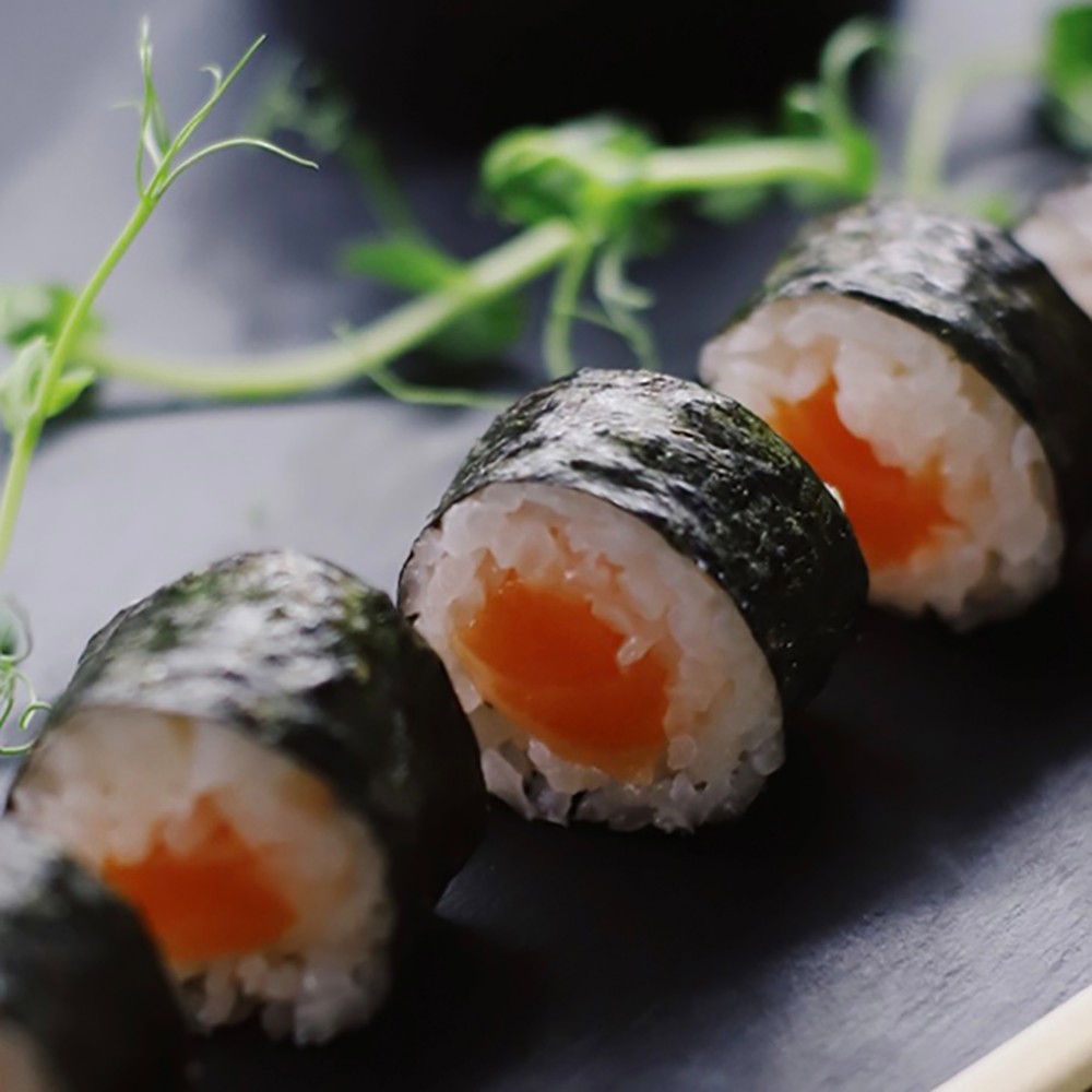 Salmon Maki