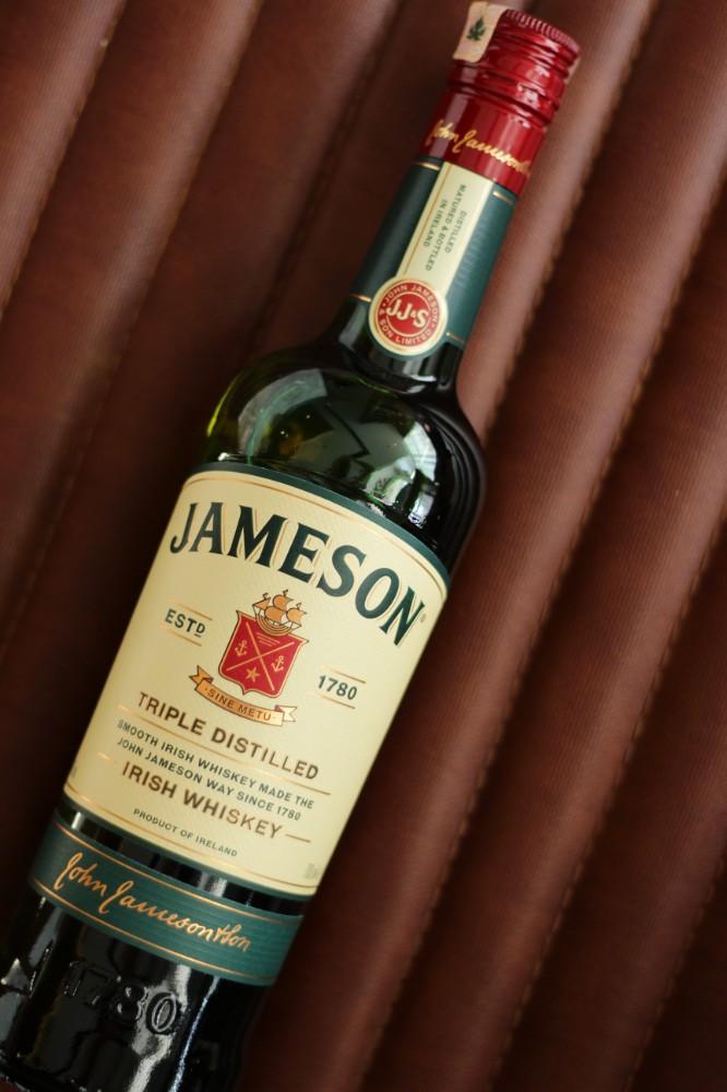 Jameson 10cl