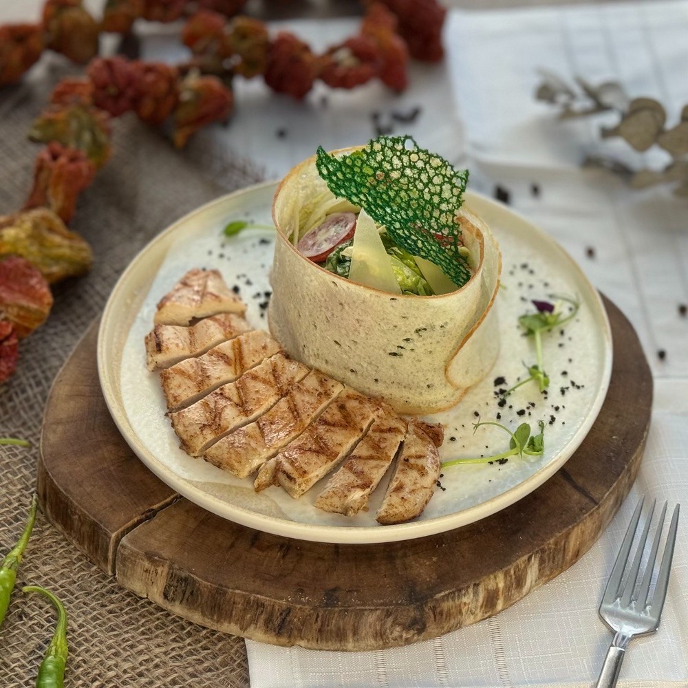 Sezar Tavuk / Цезарь с курицей 400gr