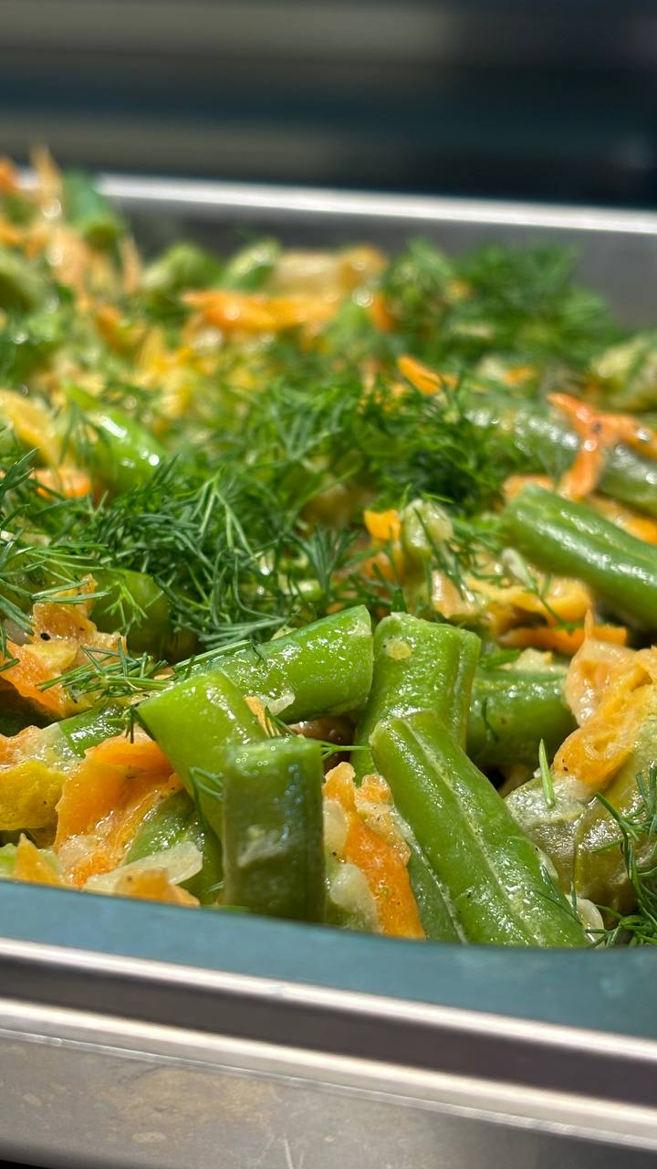 Шпарагівка тушкована (кухня)