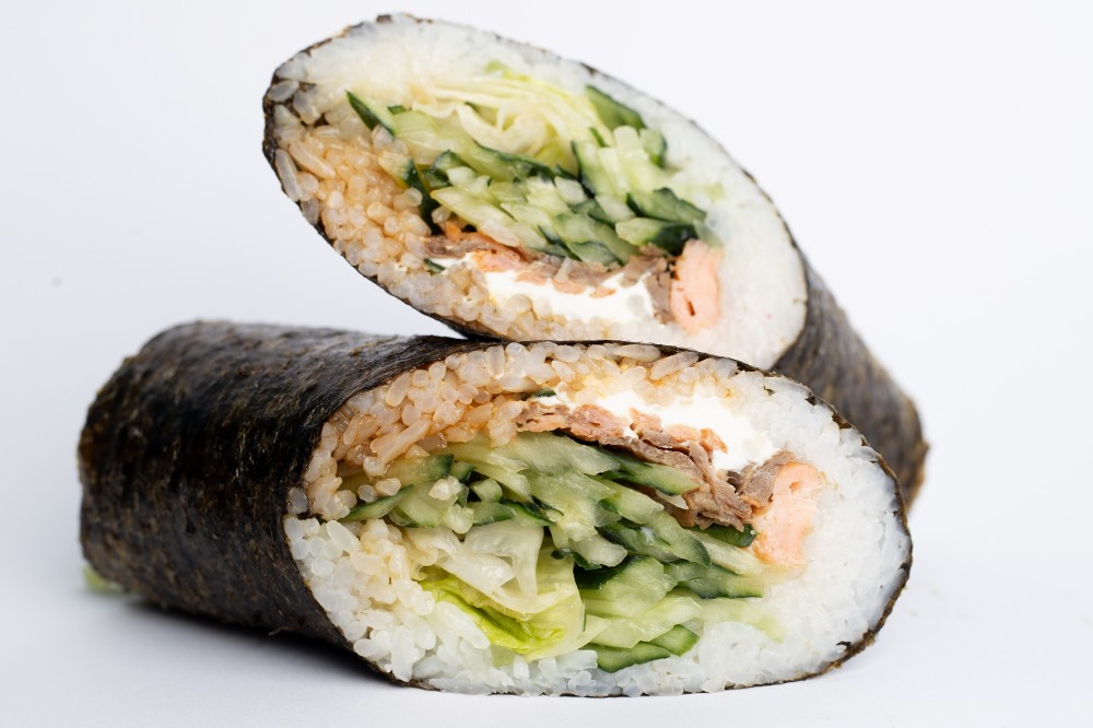 Hand Roll з смаженим лососем (320г)