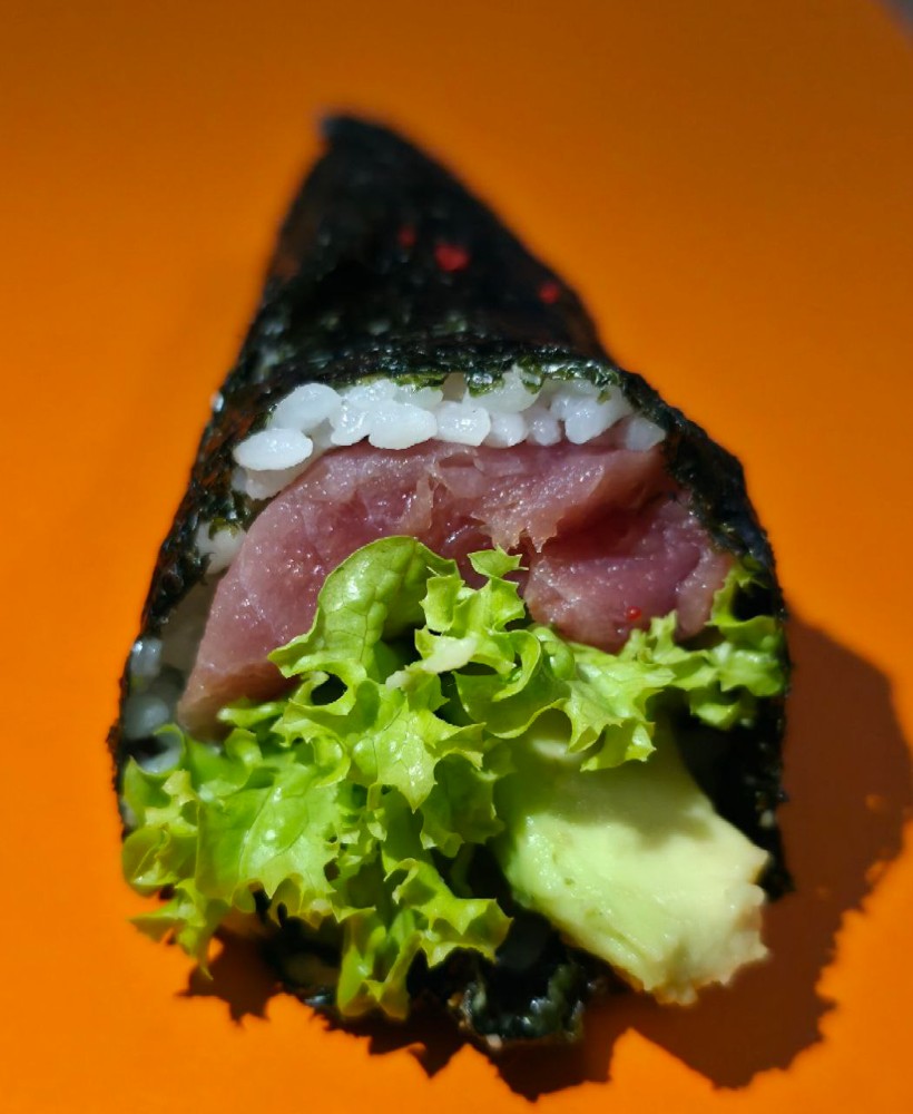 Темакі з тунцем (85г)