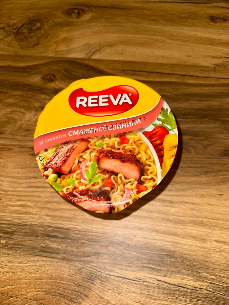 Локшина REEVA свинина