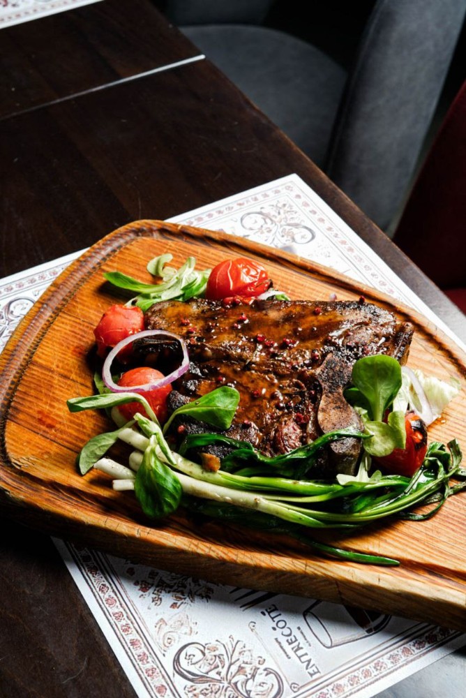 Стейк "T-bone" власної витримки