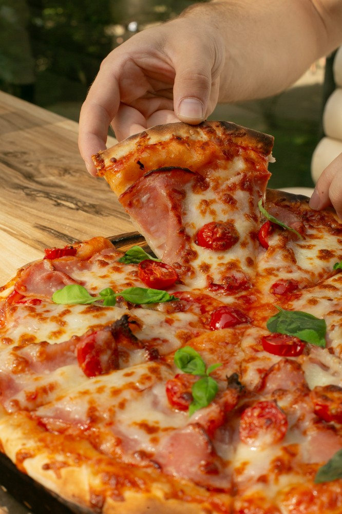 Хача-піца з бріскетом (томлено-копченою яловичиною)