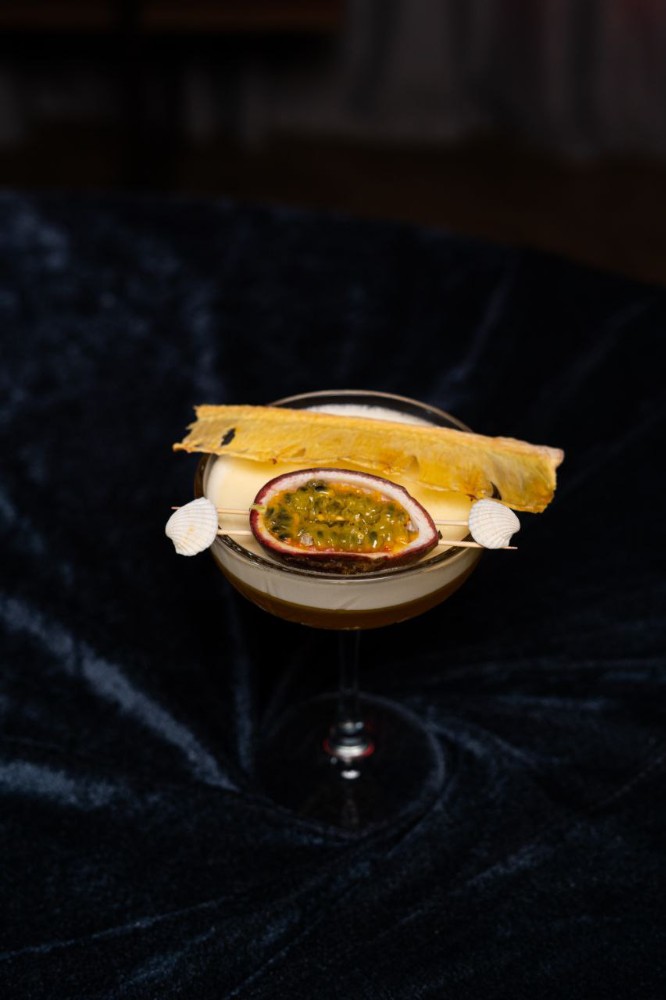 Коктейль  "Valentine punch" 