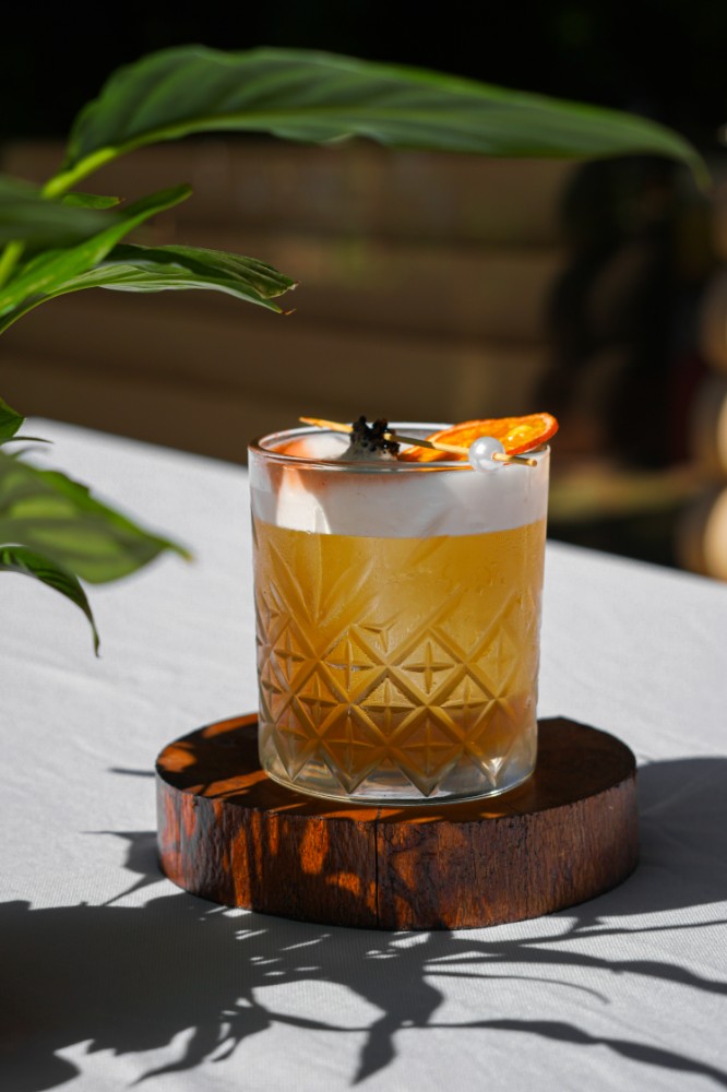 Коктейль " Caramel Whiskey Sour"