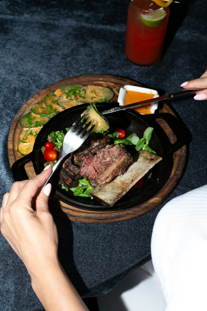 Ребро яловиче томлене