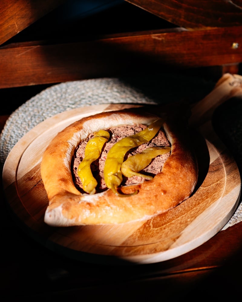 ლობიანი აჭარულად ლორით / Adjarian Lobiani with Ham