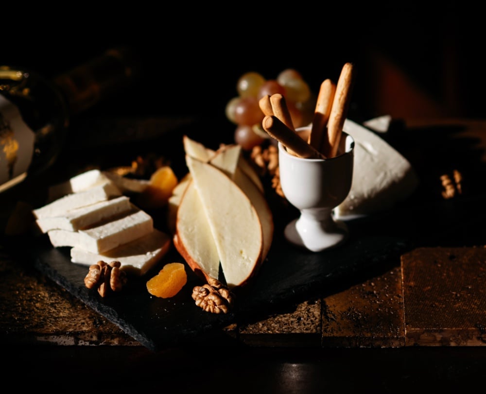 ყველის ასორტი/Assorted Georgian cheeses