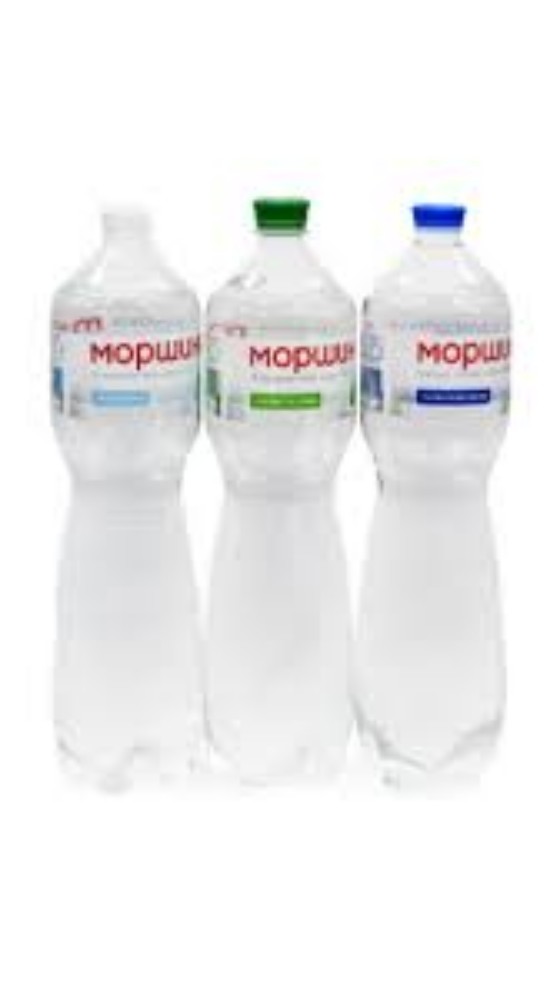 Мінеральна вода у асортименті