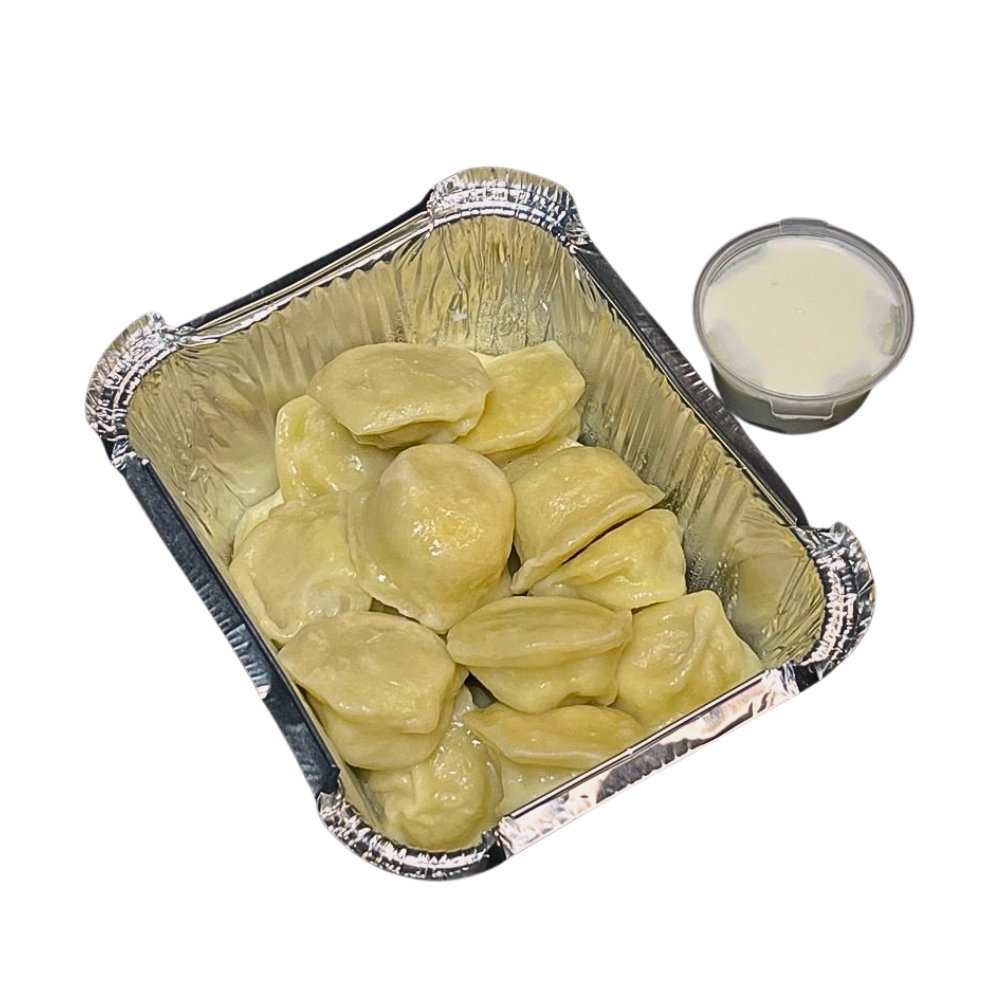 Пельмені зі сметаною