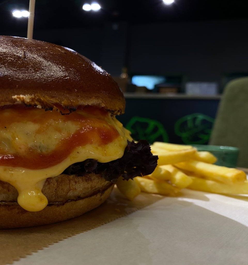 Бургер Pineapple 480гр