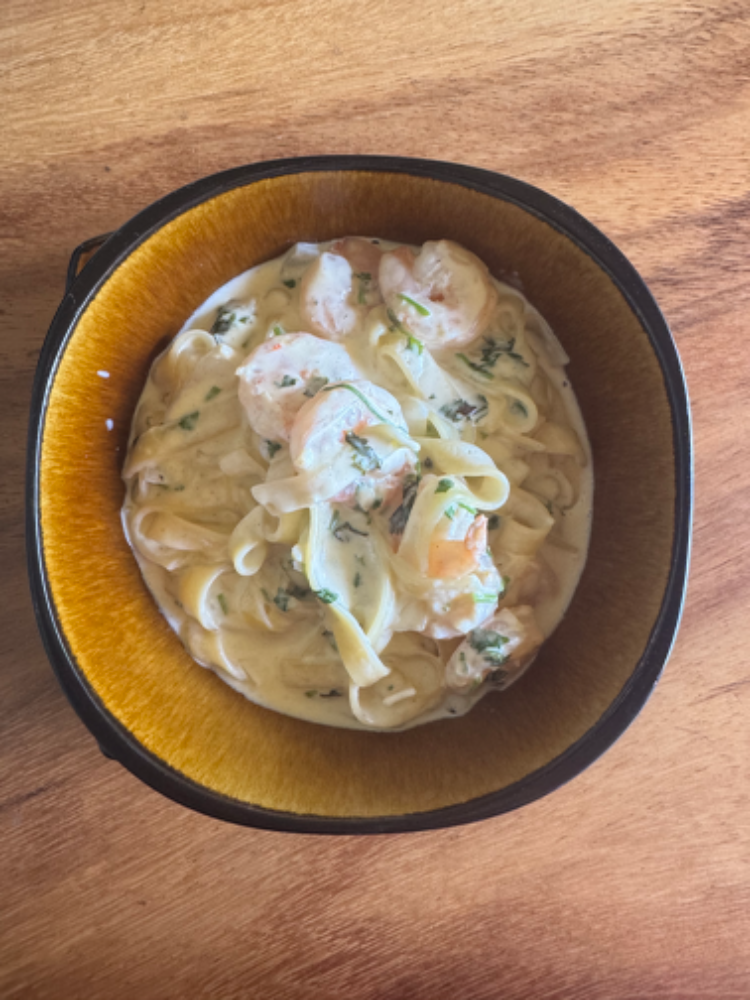 Pasta Carbonara (bacon or shrimp)