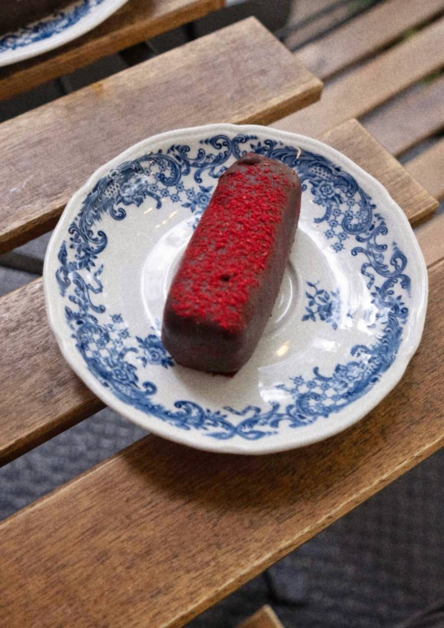 Веган батончик малина (Vegan raspberry bar)