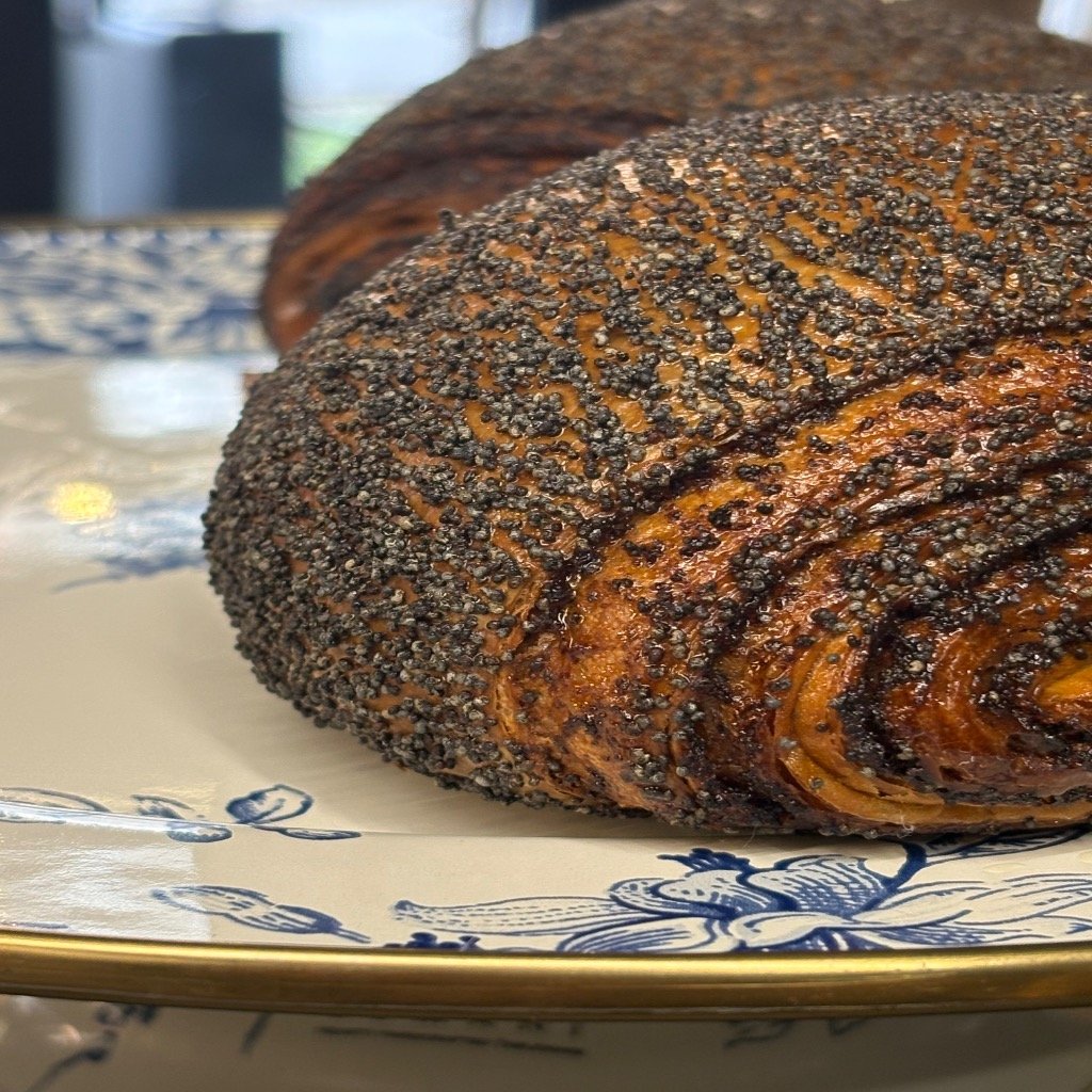 Булочка з маком