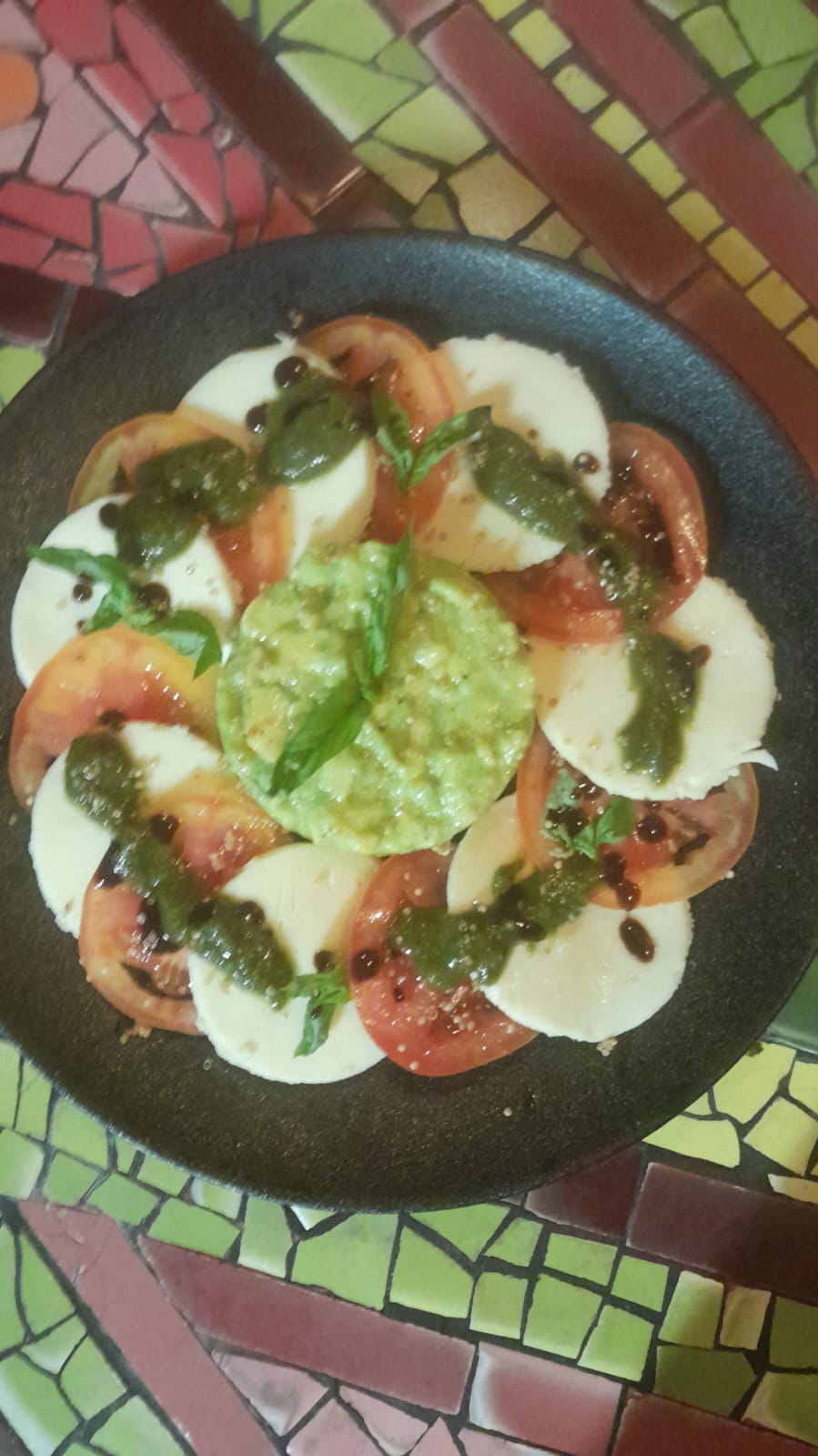 ENSALADA CAPRESSE / CAPRESE SALAD