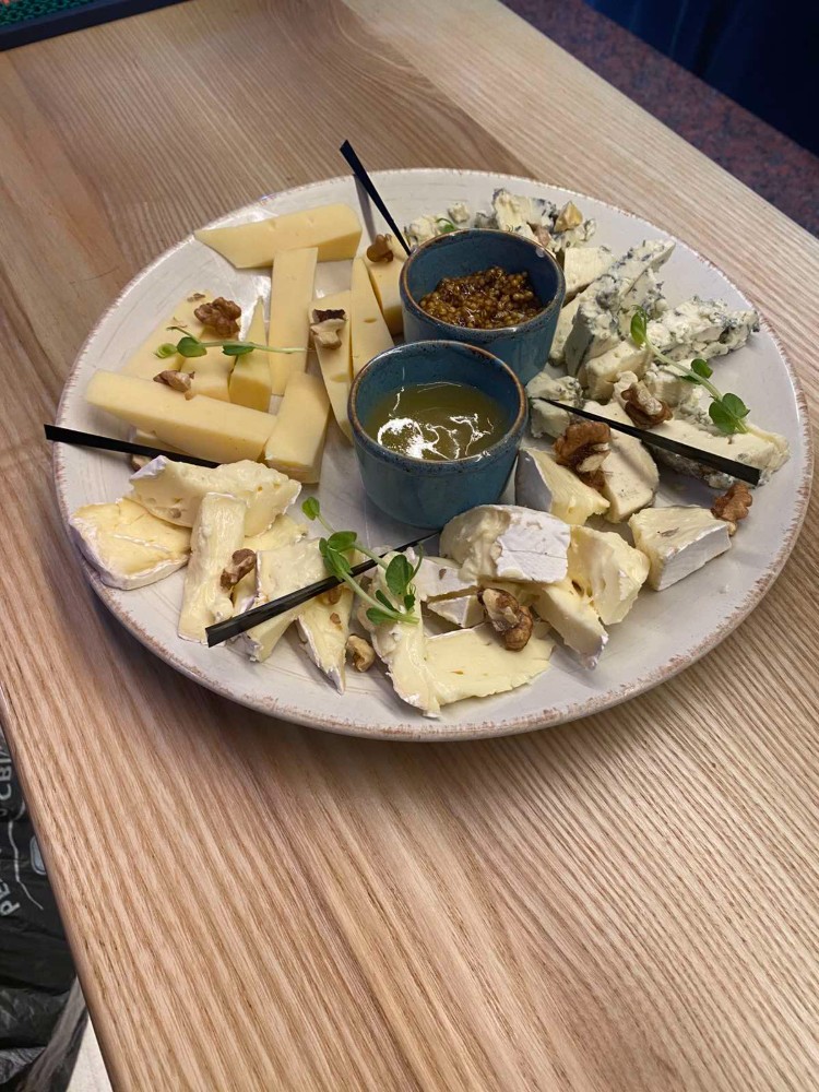 Сирна дошка на компанію (300гр.)