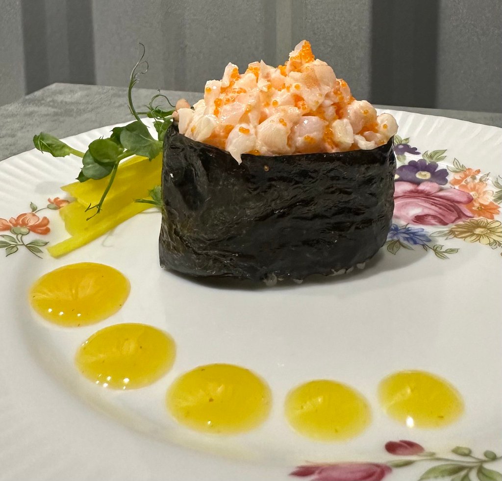 ГУНКАН З КРЕВЕТКОЮ