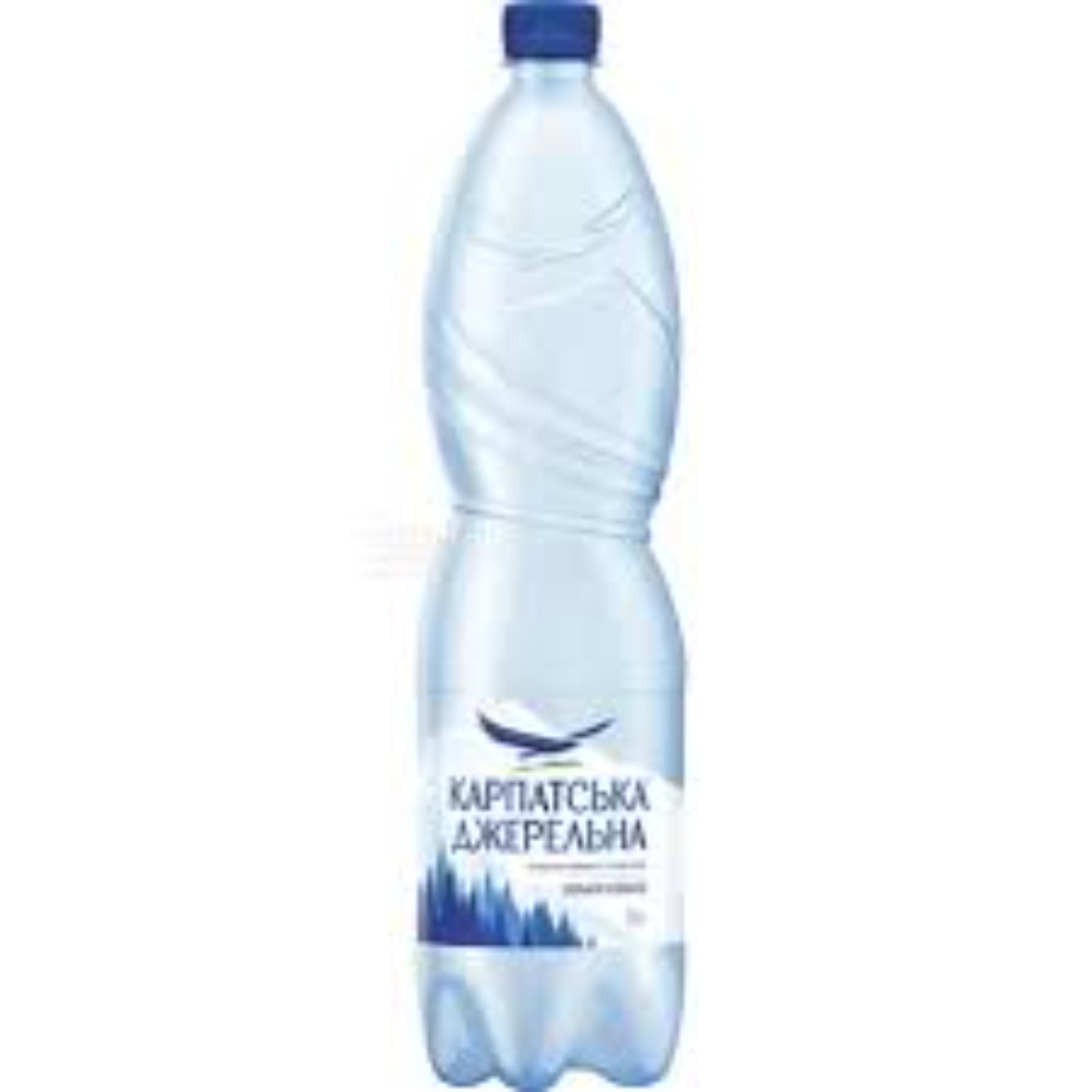 Вода Карпатська Джерельна газована 1,5л