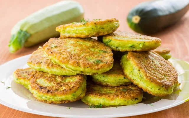 ОЛАДКИ З КАБАЧКІВ150/30Г