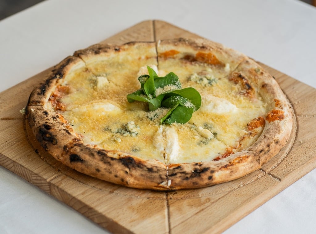 Four Formaggi Pizza
