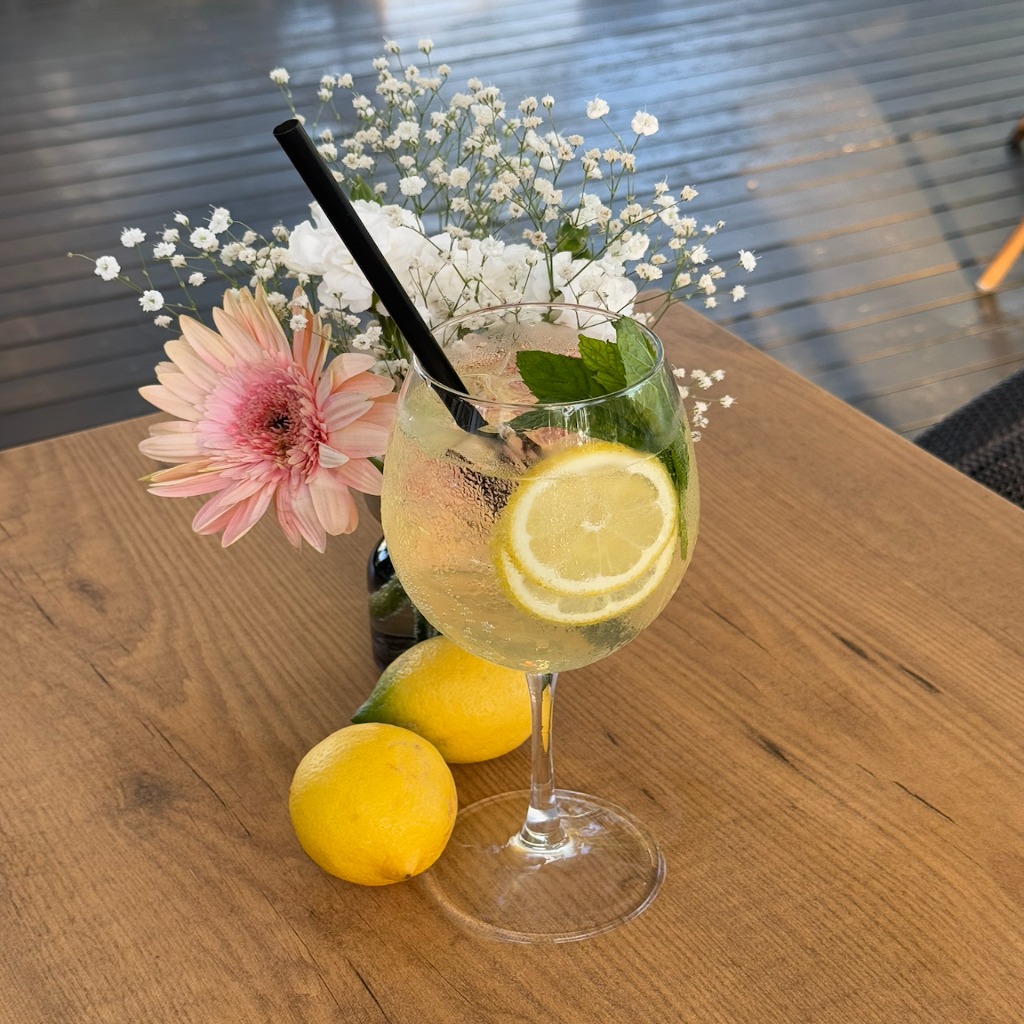 Limoncello Cocktail Spritz 