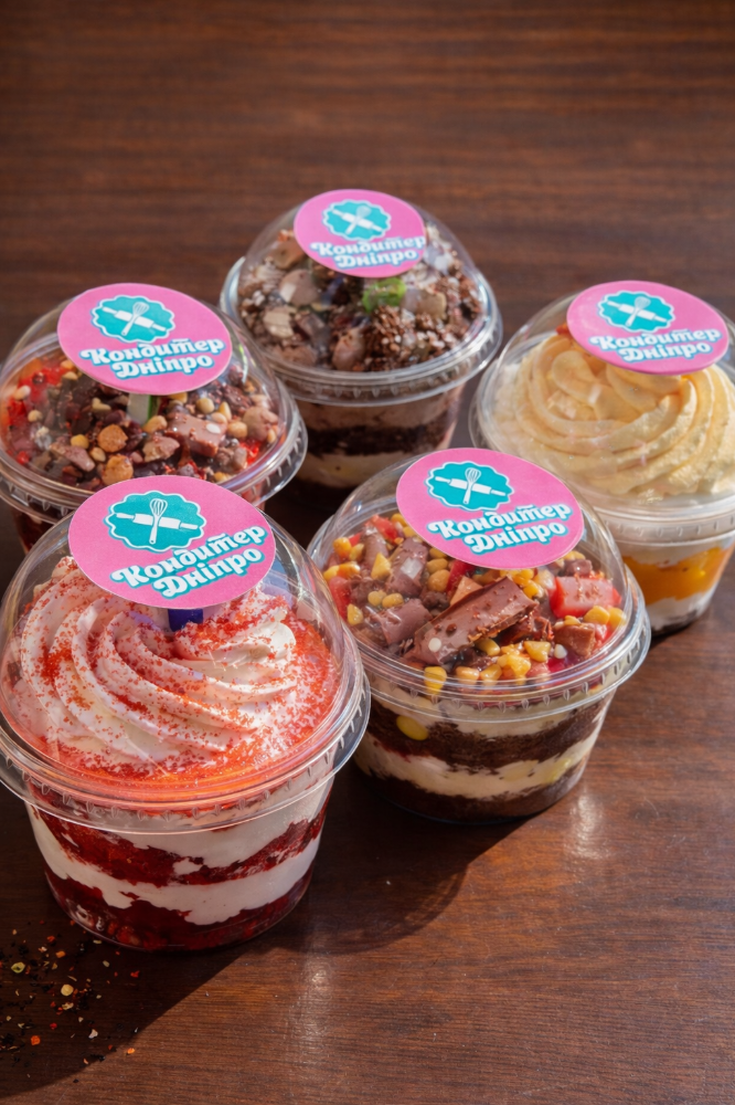 Тістечко Трайфл в асортименті