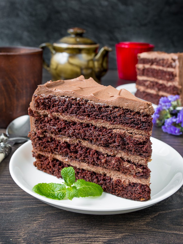 Торт шоколадний