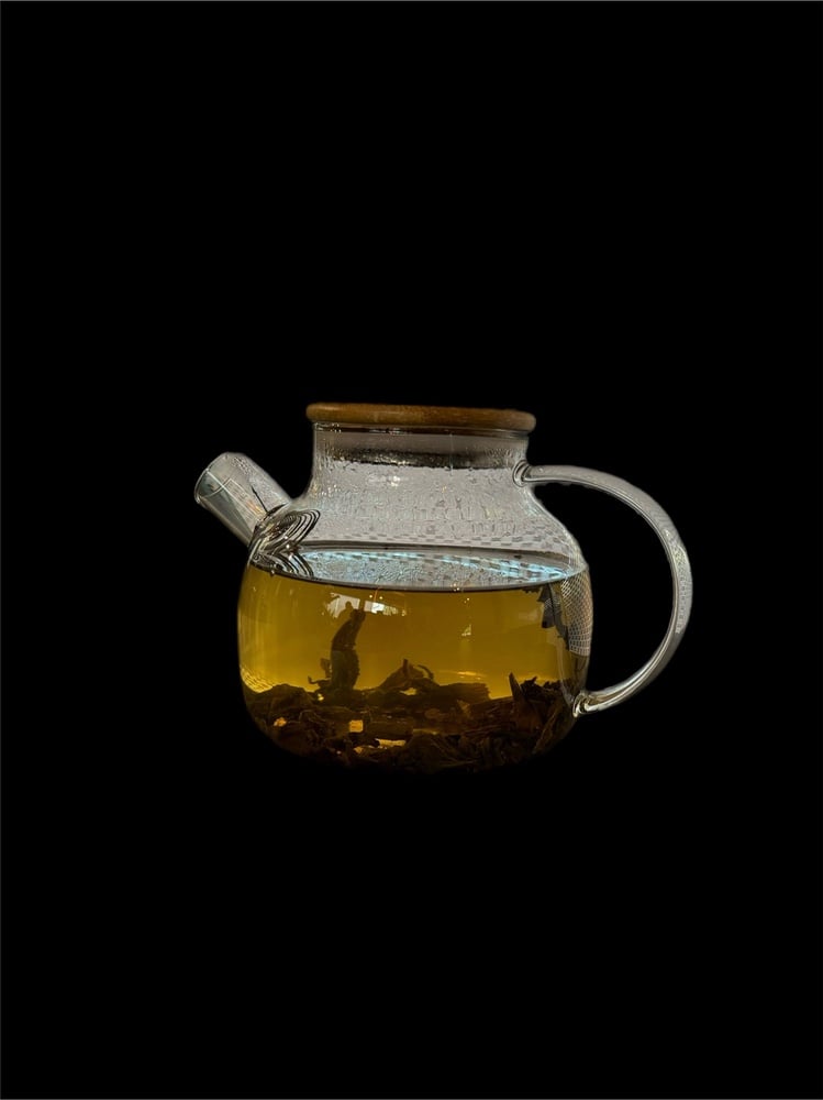  Зелений