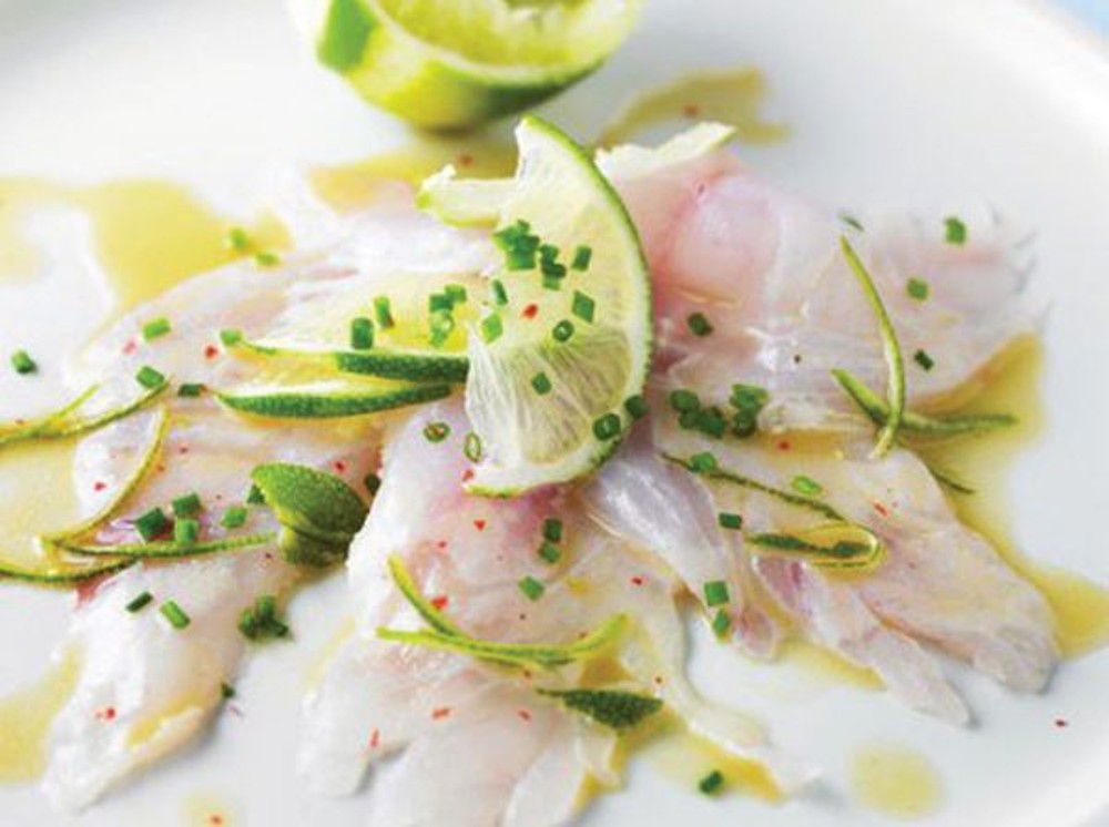 Carpaccio de bar au citron vert 