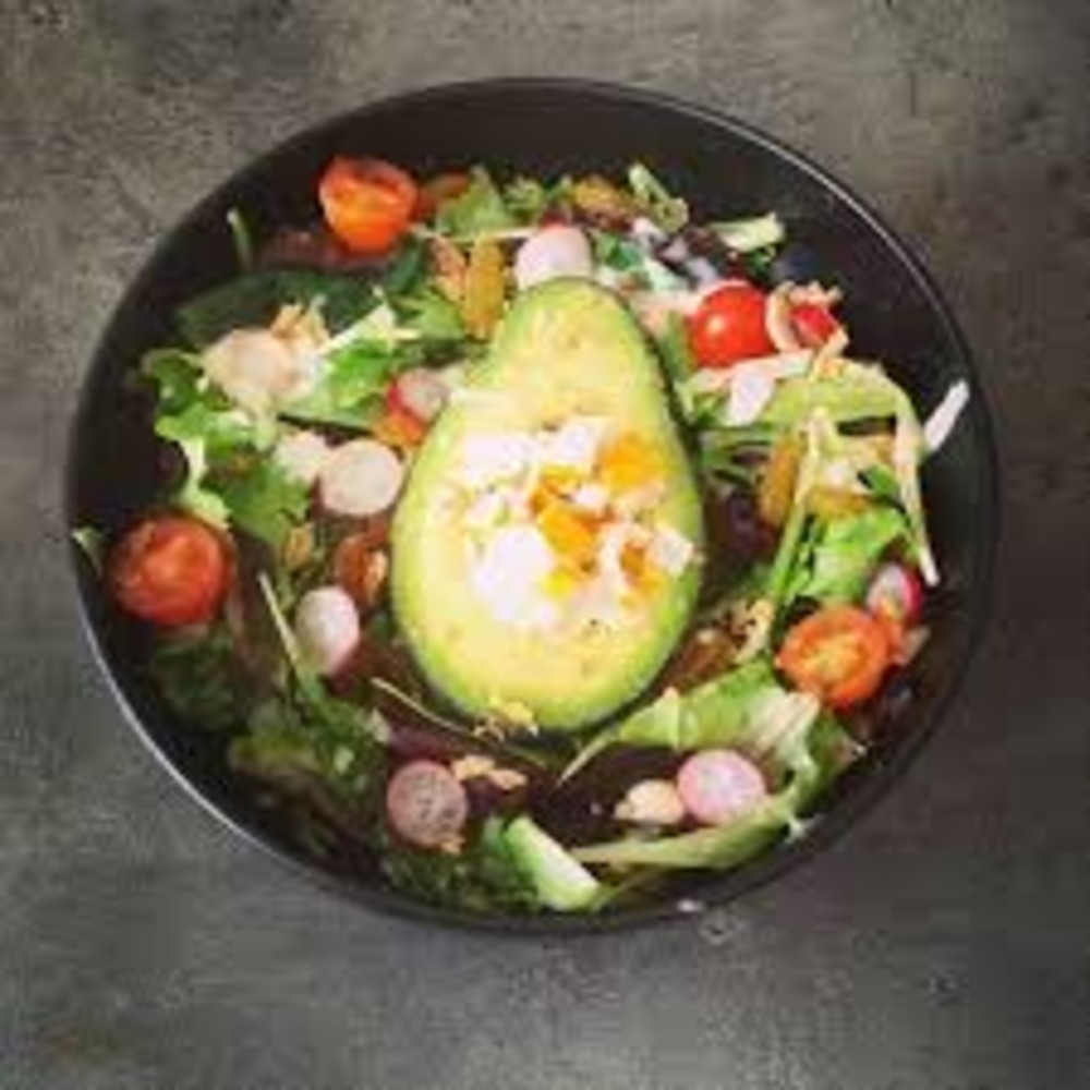 Assiette gourmande d'avocat ( en saison )