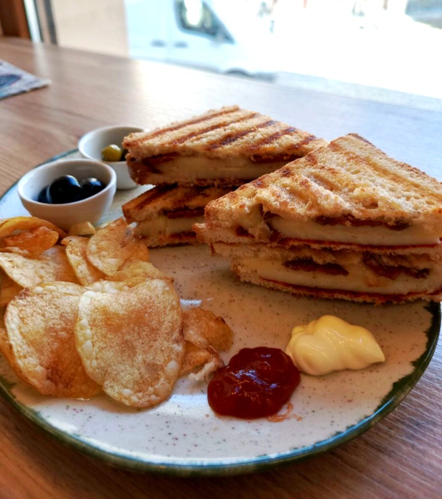 Великий Тост класичний  - Classic toast with double meat 