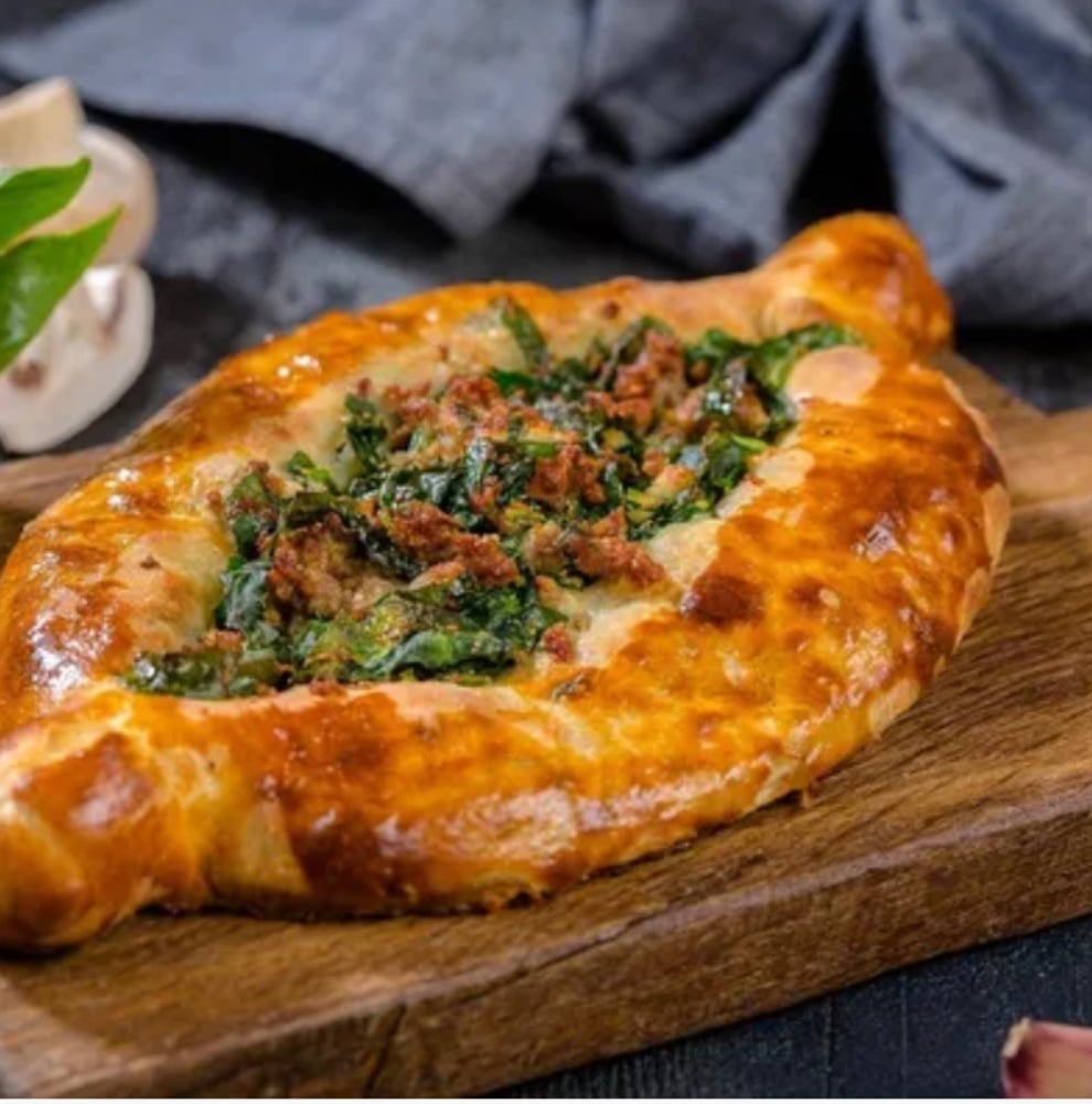 Хачапурі з м‘ясом