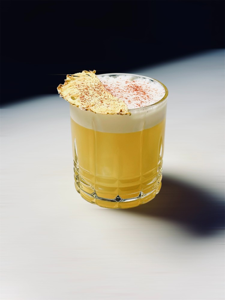 Коктейль PASSION AMARETTO SOUR