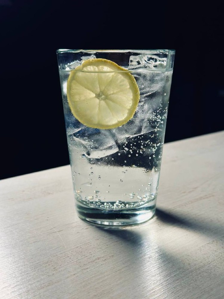 Коктейль GIN TONIC